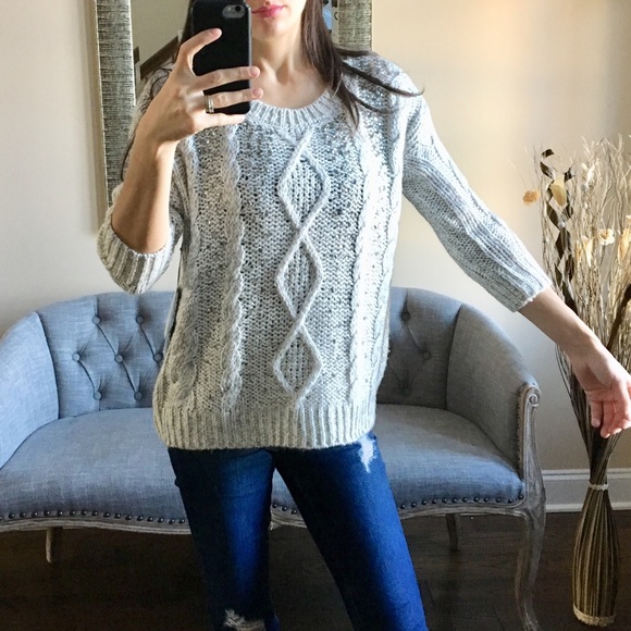 🚨 50% OFF BUNDLES OF 5! 🚨✨NWT✨JLO SWEATER - Picture 4 of 8